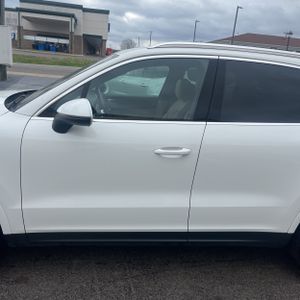 PORSCHE CAYENNE S - 4