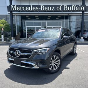 2026 Mercedes-BENZ GLC photo 1