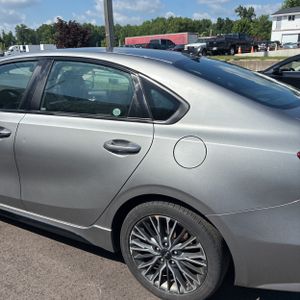 2023 KIA FORTE GT-LINE — фото 6