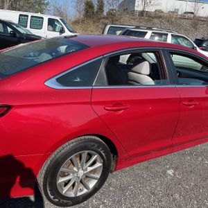 HYUNDAI SONATA SE - 9