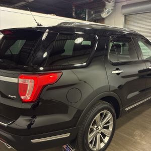 FORD EXPLORER LIMITED - 9