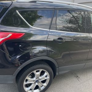 FORD ESCAPE TITANIUM - 9