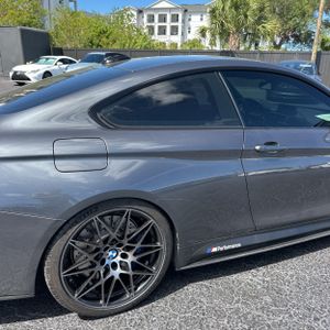 BMW M4 BASE - 9