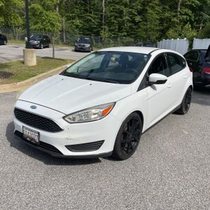 صورة 1 لـ 2015 FORD FOCUS SE