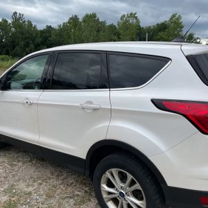 2019 FORD ESCAPE SE — фото 6