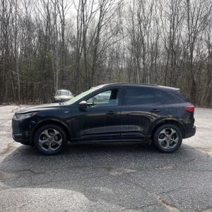 FORD ESCAPE ST-LINE - 3