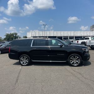 2018 Chevrolet SUBURBAN PREMIER 照片 10