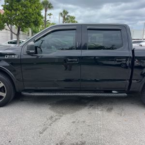 FORD F-150 XLT - 4