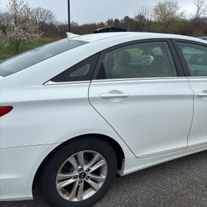 HYUNDAI SONATA GLS - 9