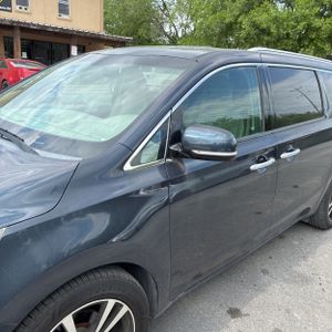 KIA SEDONA SX LIMITED - 2