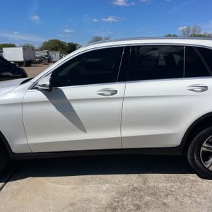 MERCEDES-BENZ GLC - 4