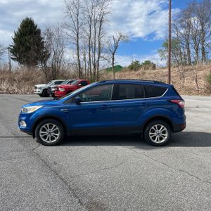 FORD ESCAPE SE - 3