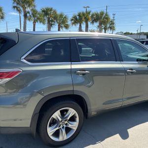 TOYOTA HIGHLANDER - 9