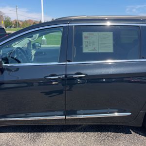 CHRYSLER PACIFICA TOURING-L - 4