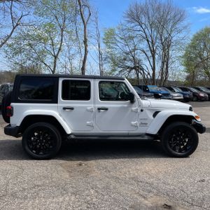 JEEP WRANGLER 4XE SAHARA 4X4 - 10