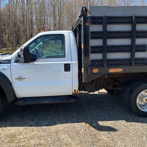 FORD F-550 CHASSIS XL - 4