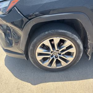 2022 Toyota RAV4 XLE PREMIUM 照片 3