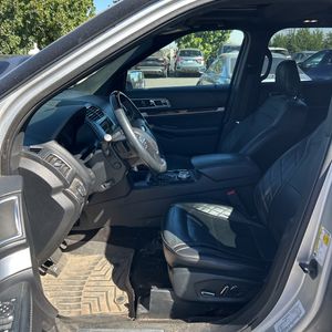 صورة 32 لـ 2018 FORD EXPLORER PLATINUM