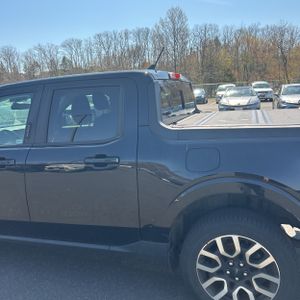 FORD MAVERICK LARIAT - 6