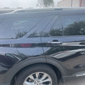 FORD EXPLORER LIMITED - 9