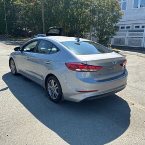 2017 Hyundai ELANTRA SE 照片 5
