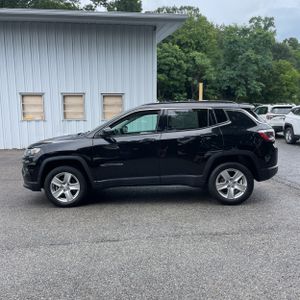 2022 JEEP COMPASS LATITUDE — фото 3