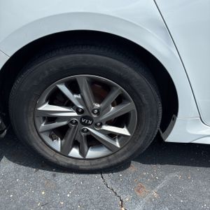 صورة مصغرة 19 لـ 2019 KIA OPTIMA LX