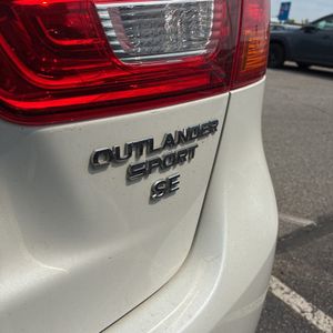 2016 Mitsubishi OUTLANDER SPORT 2.4 SE thumbnail 23
