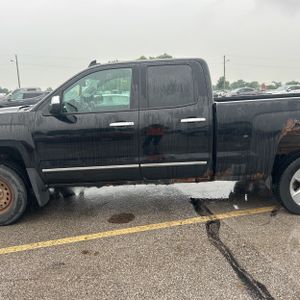 2015 Chevrolet SILVERADO 1500 LT Z71 — фото 4