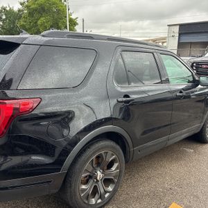 FORD EXPLORER SPORT - 9