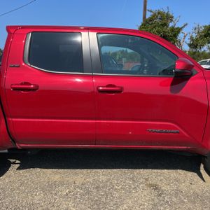 صورة مصغرة 11 لـ 2025 Toyota TACOMA SR5
