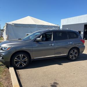 2017 Nissan PATHFINDER PLATINUM 照片 3