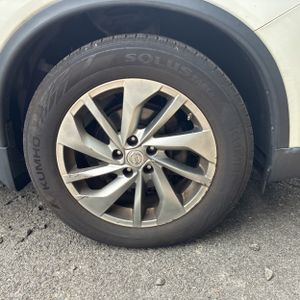 2014 Nissan ROGUE SL — миниатюра 20