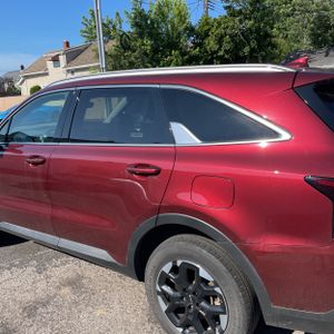 2024 KIA SORENTO S — фото 6