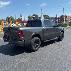 2025 RAM 1500 BIG HORN photo 8
