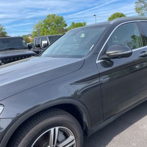 MERCEDES-BENZ GLC - 2