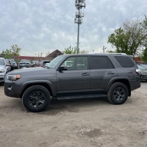 TOYOTA 4RUNNER - 3