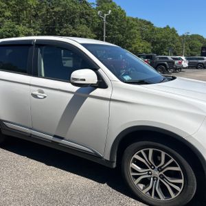 صورة مصغرة 13 لـ 2017 Mitsubishi OUTLANDER SE