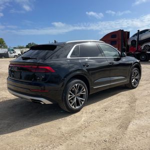 AUDI Q8 PREMIUM PLUS 55 TFSI QUATTRO - 8
