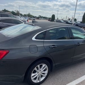 2017 Chevrolet MALIBU LT 照片 9