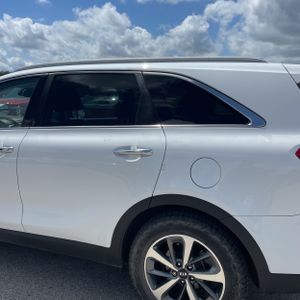KIA SORENTO EX V6 - 6