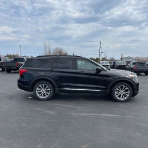 FORD EXPLORER XLT - 10