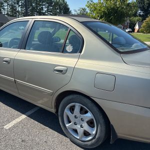 2005 Hyundai ELANTRA GLS 照片 6