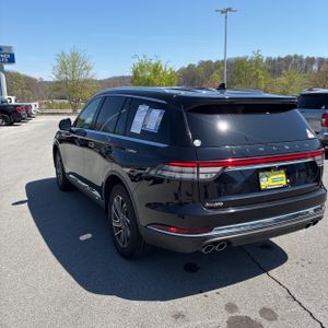 LINCOLN AVIATOR LIVERY - 5