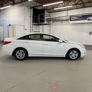 HYUNDAI SONATA - 7