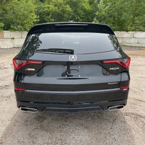 صورة 7 لـ 2024 Acura MDX A-SPEC