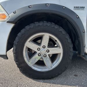 صورة 17 لـ 2012 RAM 1500 EXPRESS