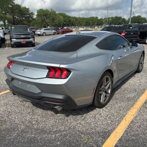 FORD MUSTANG GT PREMIUM - 8