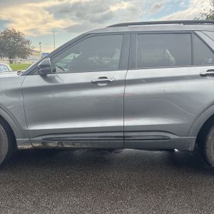 FORD EXPLORER ST - 4