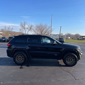 JEEP GRAND CHEROKEE LIMITED 75TH ANNIVERSARY - 10